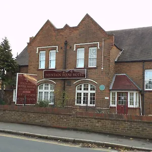 Fountain House Guest house