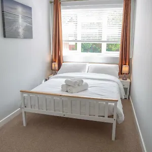 https://sea-road-apartment.tophotelsbath.com